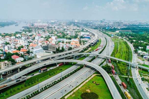 Thủ tướng: Kiên quyết cắt bỏ những dự án đầu tư công kém hiệu quả