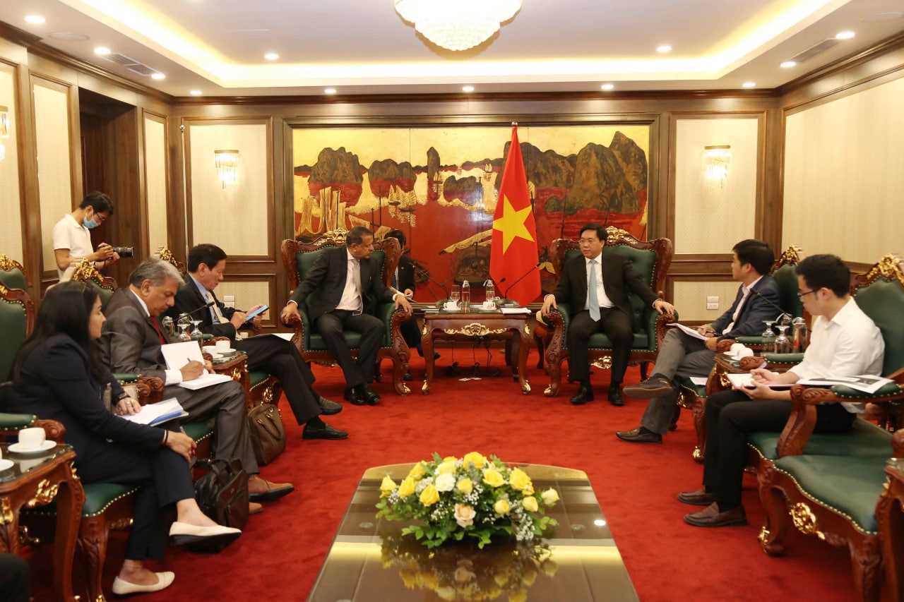 Thứ trưởng Trần Duy Đông tiếp Chủ tịch Tập đoàn Tổ chức triển lãm và hội nghị quốc tế của Ấn Độ
