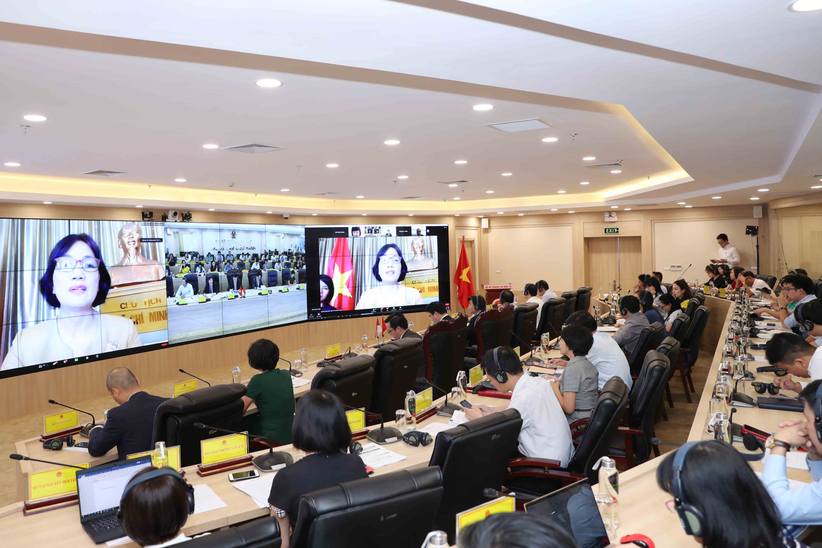 Thúc đẩy mối quan hệ đối tác chiến lược Việt Nam - Xinh-ga-po lên tầm cao mới