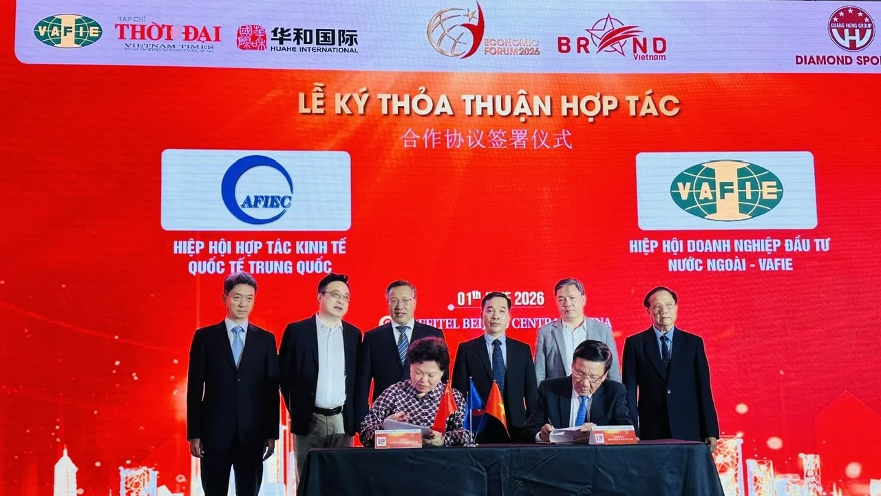 VAFIE và CAFIEC ký thỏa thuận hợp tác chiến lược. Ảnh: VAFIE
